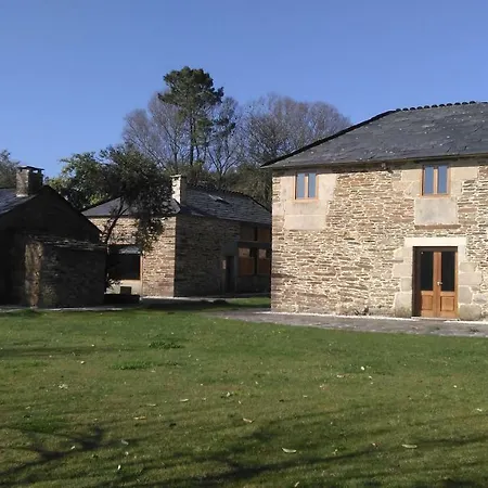 Casa Do Grilo Monfero