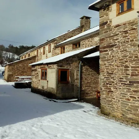 Casa Do Grilo Monfero