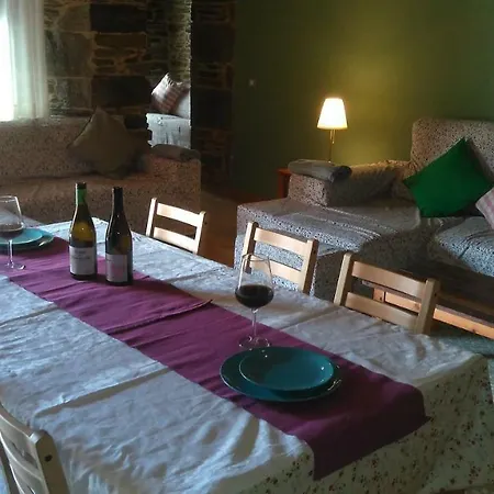 Casa Do Grilo * Monfero