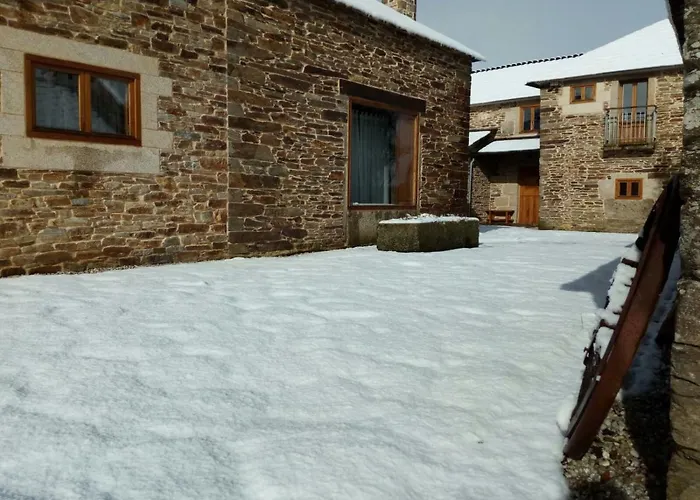 Casa Do Grilo Monfero